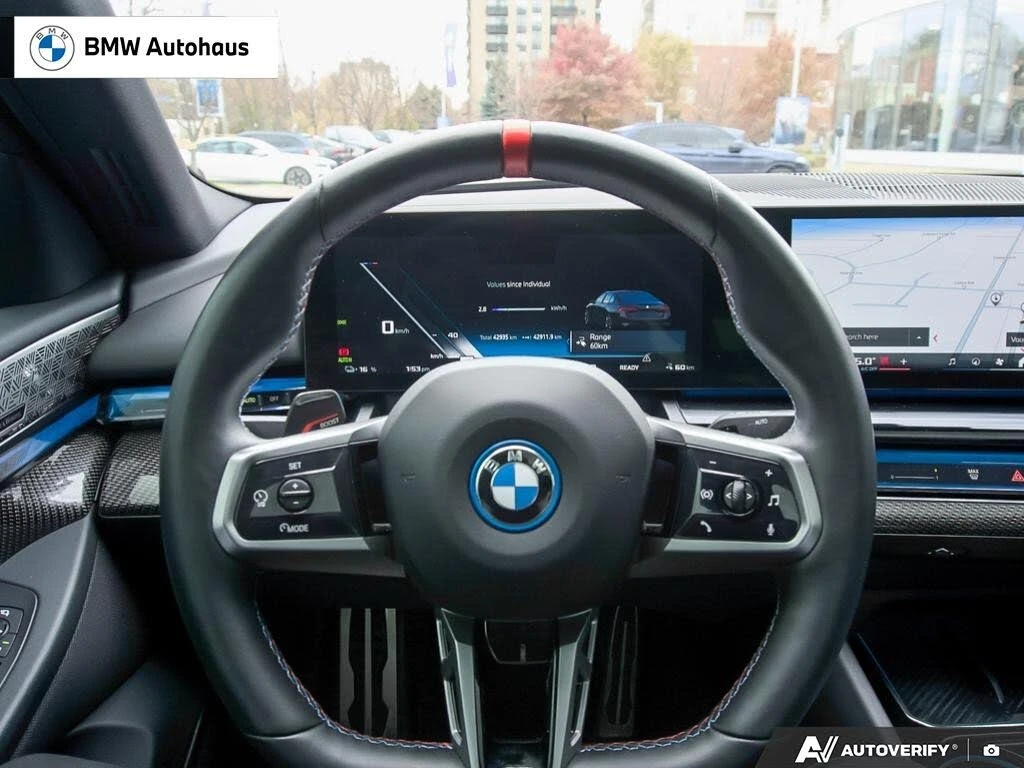 BMW i5 M60 AWD, снимка 12 - Автомобили и джипове - 54228757