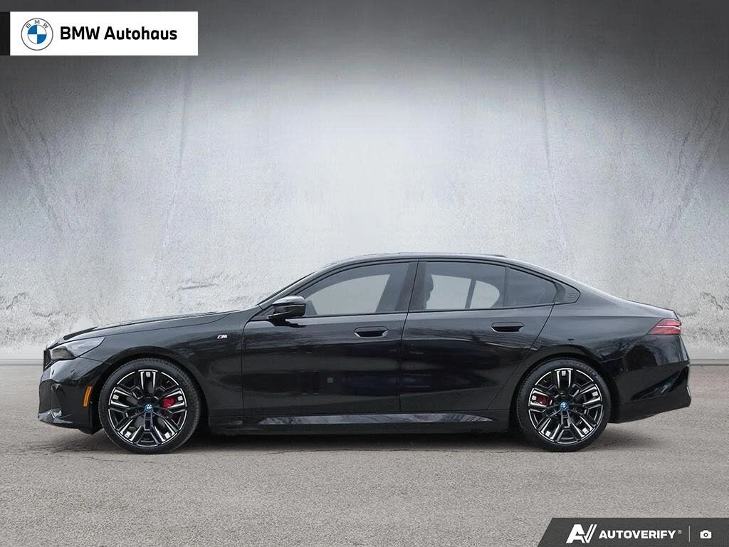 BMW i5 M60 AWD, снимка 3 - Автомобили и джипове - 54228757