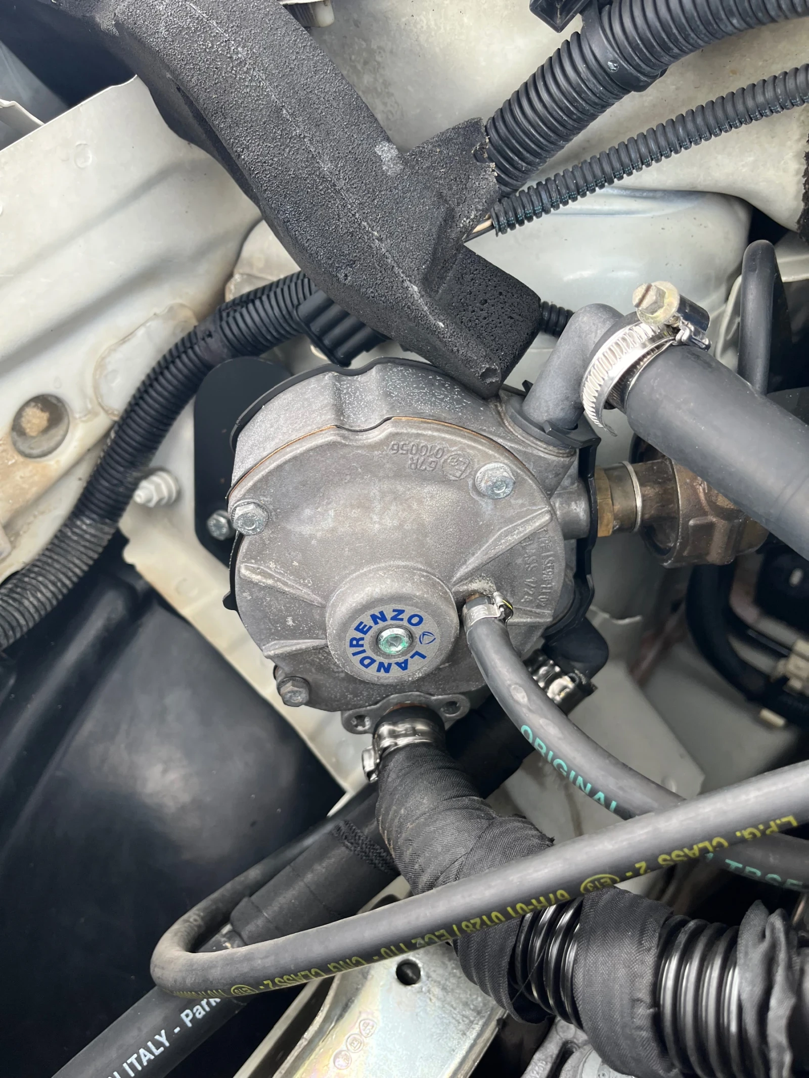 Fiat Punto 1.4i-78-GAS-ITALIA, снимка 16 - Автомобили и джипове - 54385434