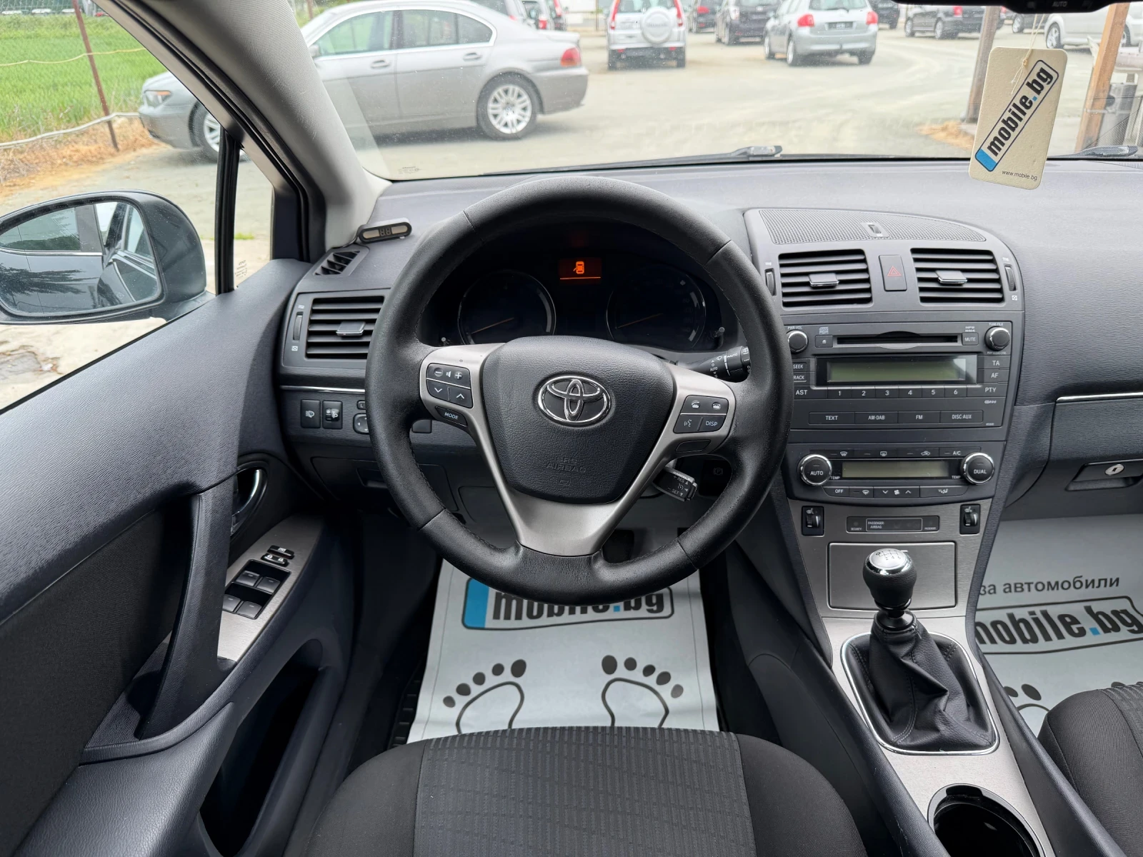 Toyota Avensis 1.8, снимка 9 - Автомобили и джипове - 54478623