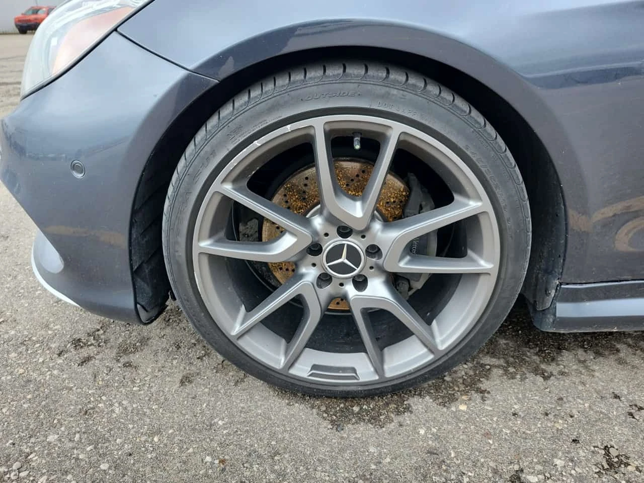 Mercedes-Benz E 400 * 2dr Cpe 4matic * CARFAX * БЕЗ ПЪРВОНАЧАЛНА ВНОСК, снимка 4 - Автомобили и джипове - 54738226