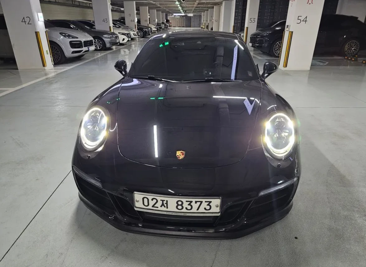 Porsche 911 GTS, снимка 4 - Автомобили и джипове - 55094250