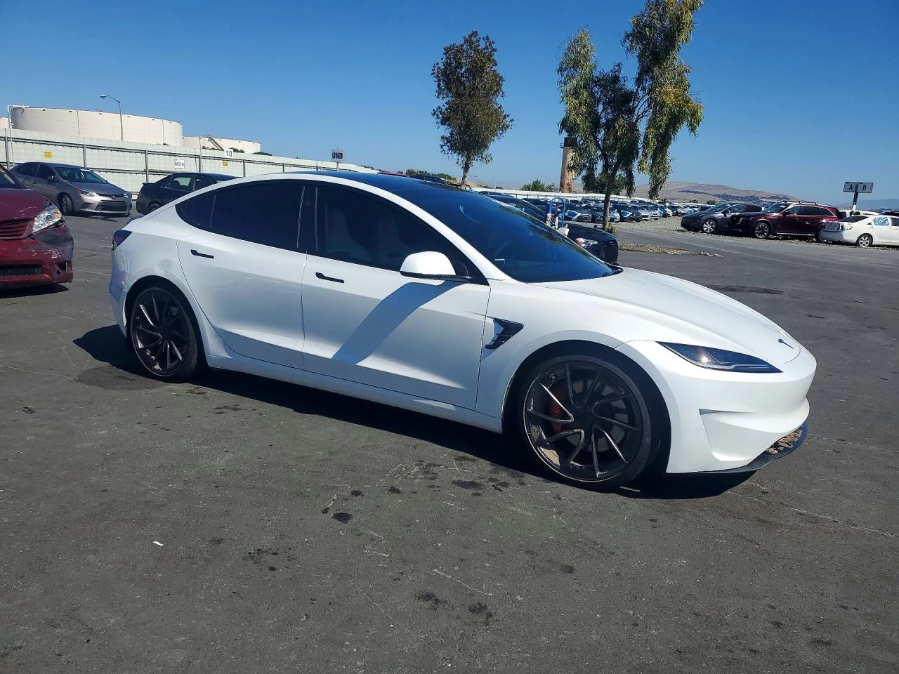Tesla Model 3 PERFORMANCE ТЕРМОПОМПА* 
