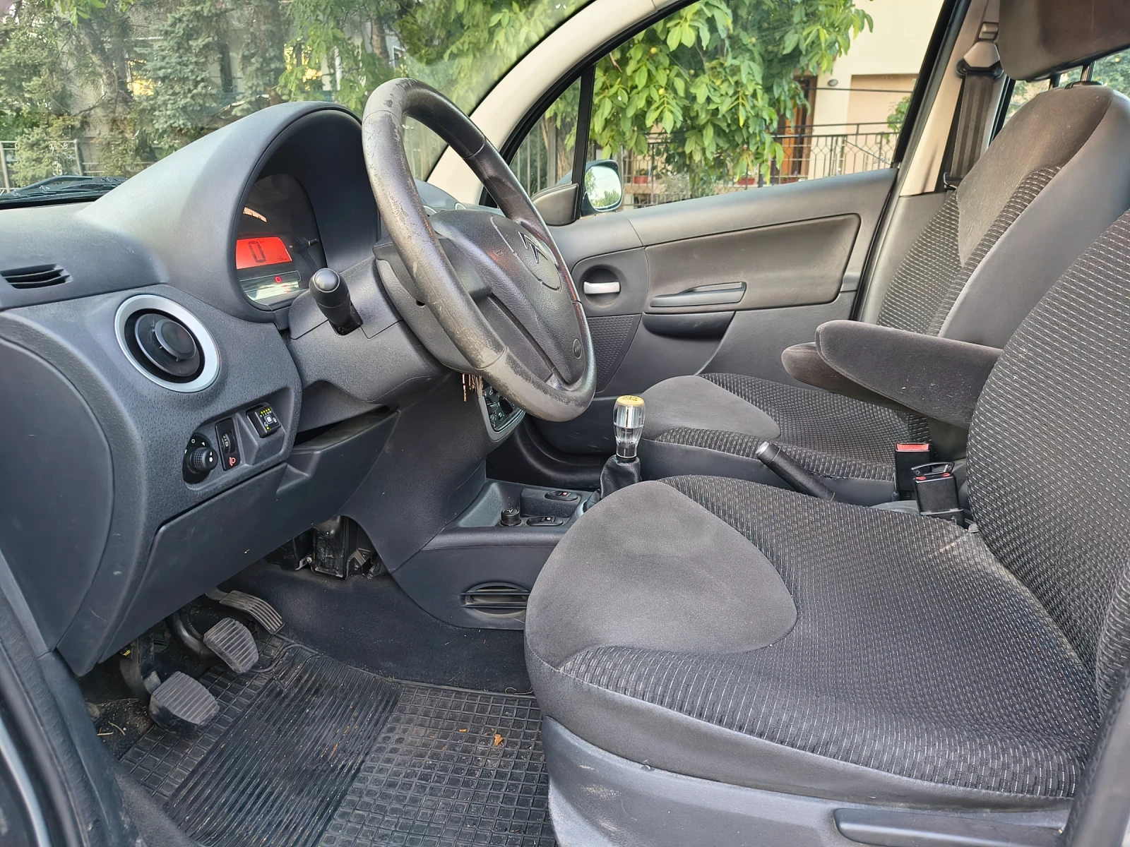 Citroen C3 1.4i Facelift , снимка 8 - Автомобили и джипове - 55646705