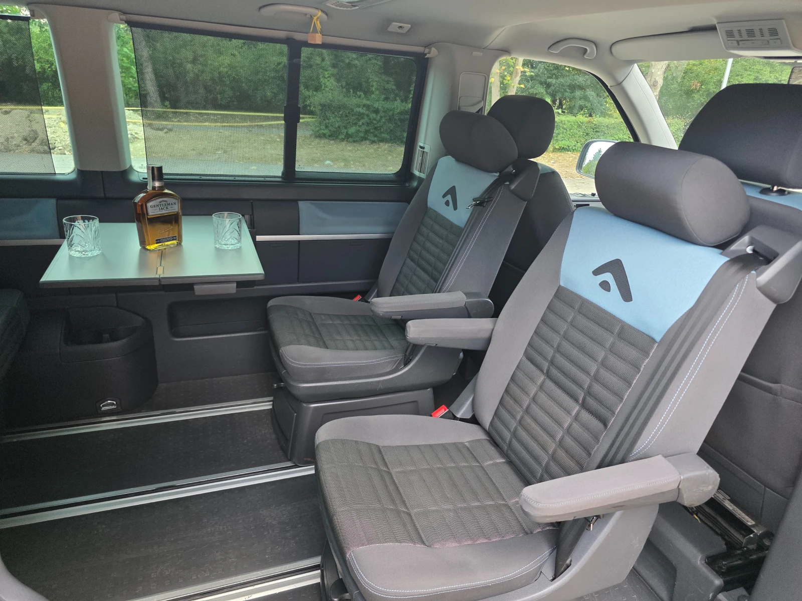 VW Multivan 4x4, снимка 8 - Автомобили и джипове - 55817672