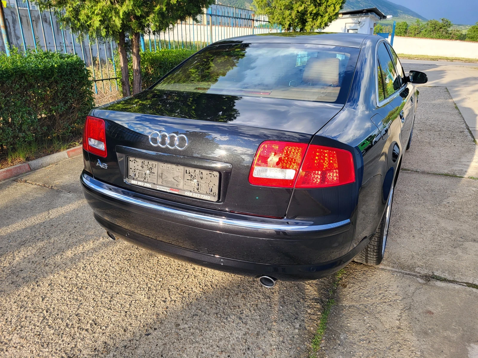 Audi A8 3.2 FSI 142 500км., снимка 4 - Автомобили и джипове - 55969107
