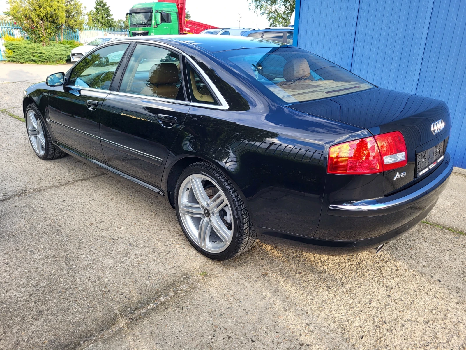 Audi A8 3.2 FSI 142 500км., снимка 3 - Автомобили и джипове - 55969107