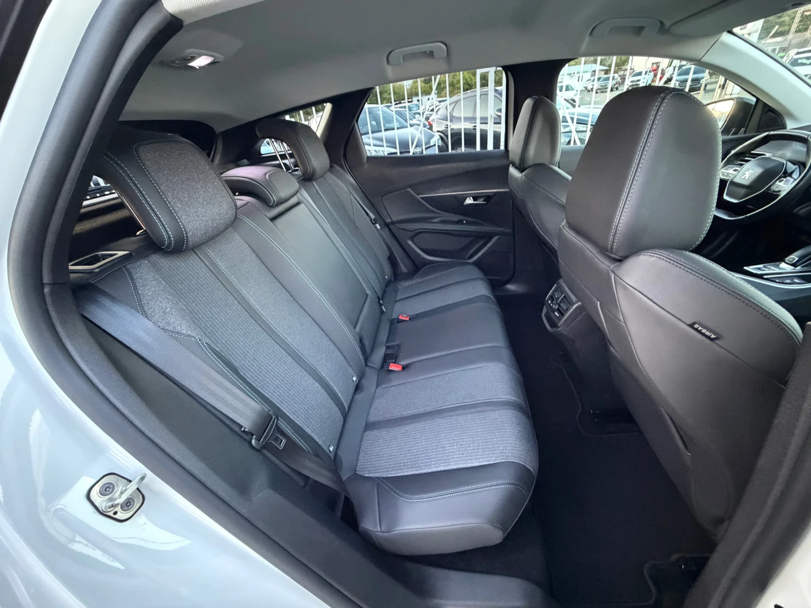 Peugeot 3008 Allure / ��������� / YOUTUBE / WAZE / 87 000 ��  | Mobile.bg � ����������� 13