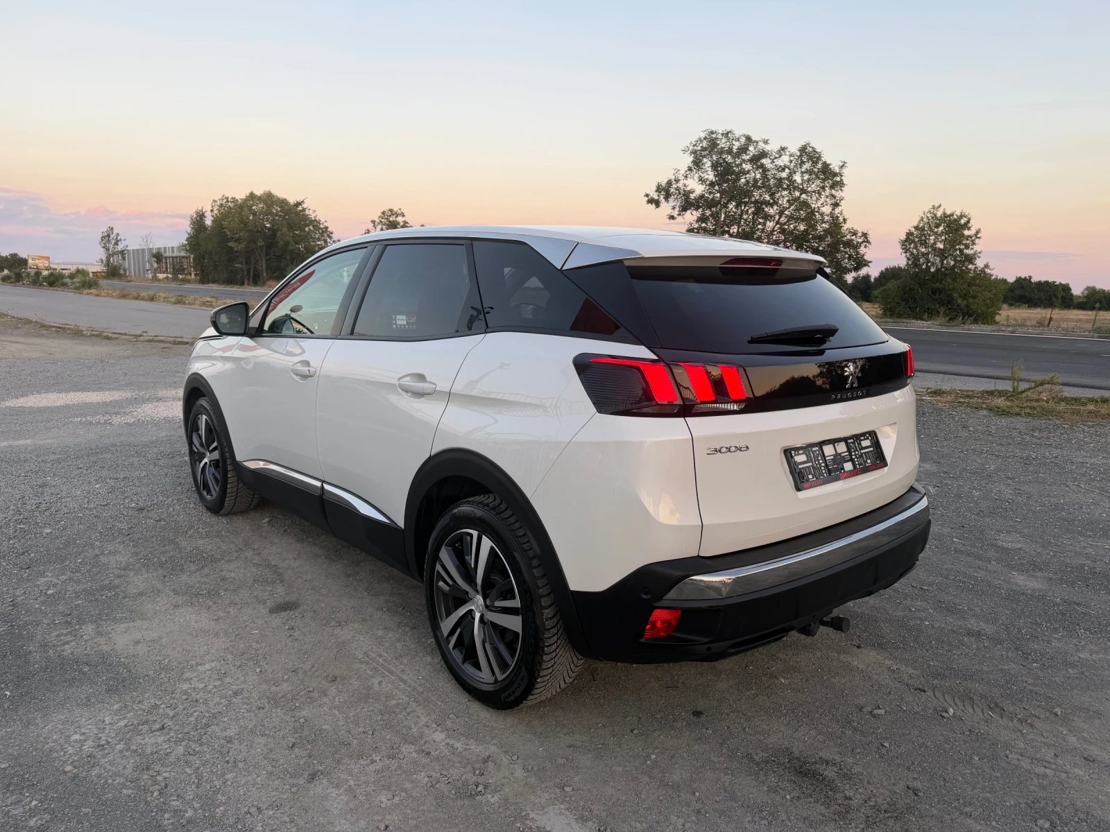 Peugeot 3008 Allure / ��������� / YOUTUBE / WAZE / 87 000 ��  | Mobile.bg � ����������� 7