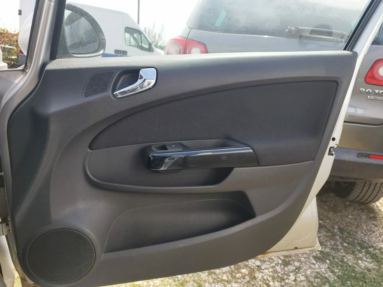 Opel Corsa, снимка 11 - Автомобили и джипове - 56120847