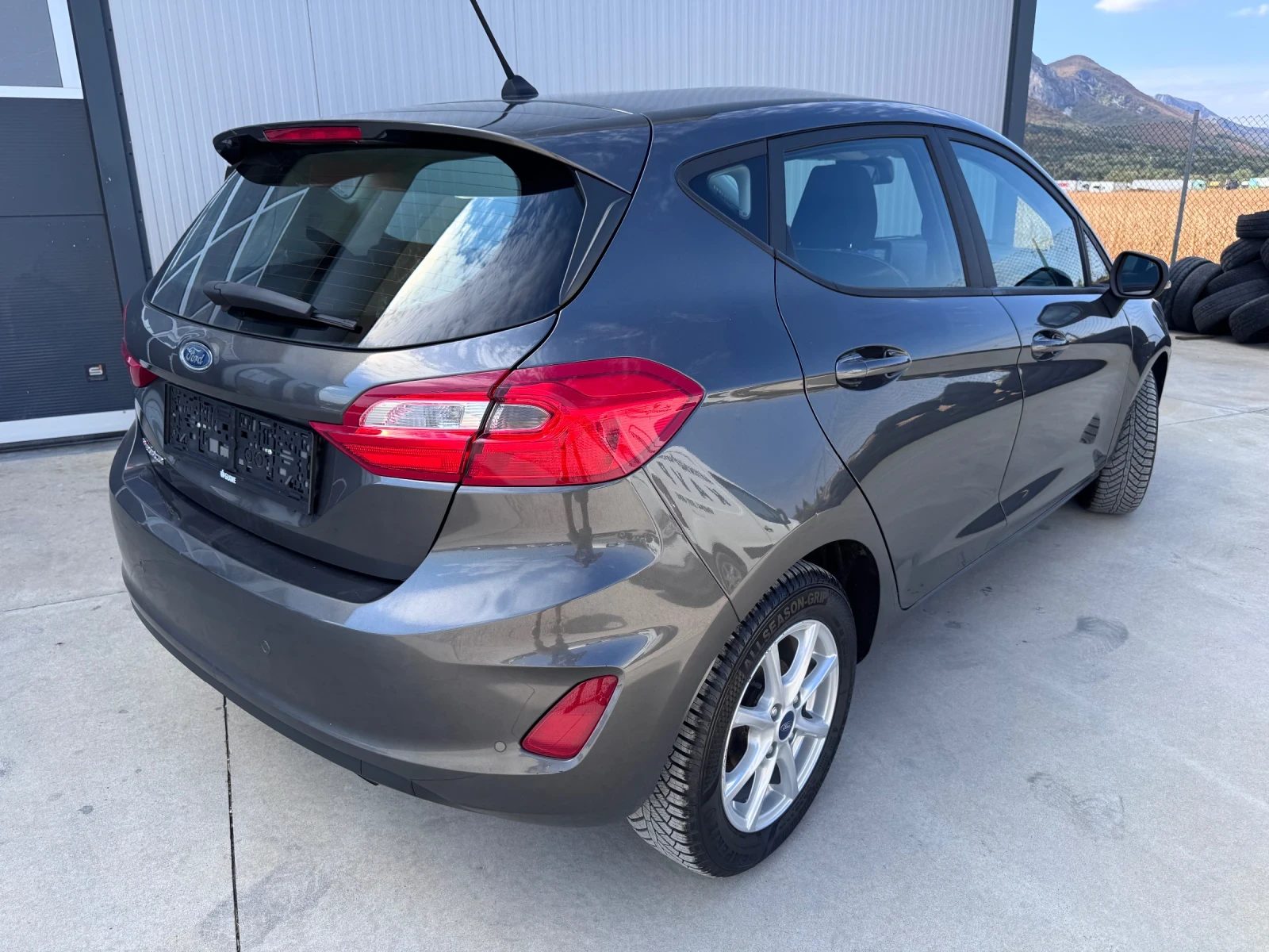 Ford Fiesta EVRO 6, снимка 6 - Автомобили и джипове - 56138659