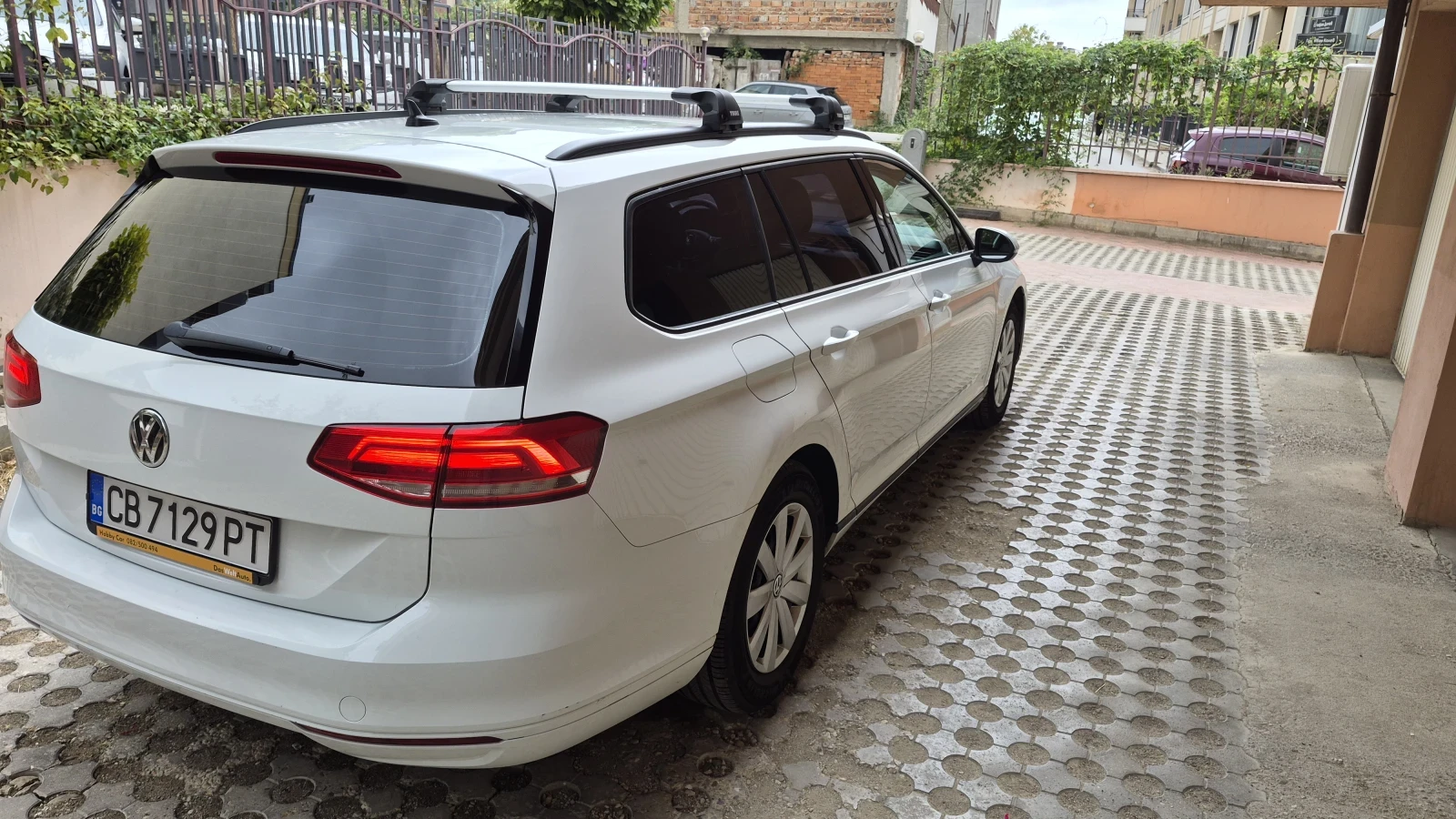 VW Passat, снимка 6 - Автомобили и джипове - 56235418