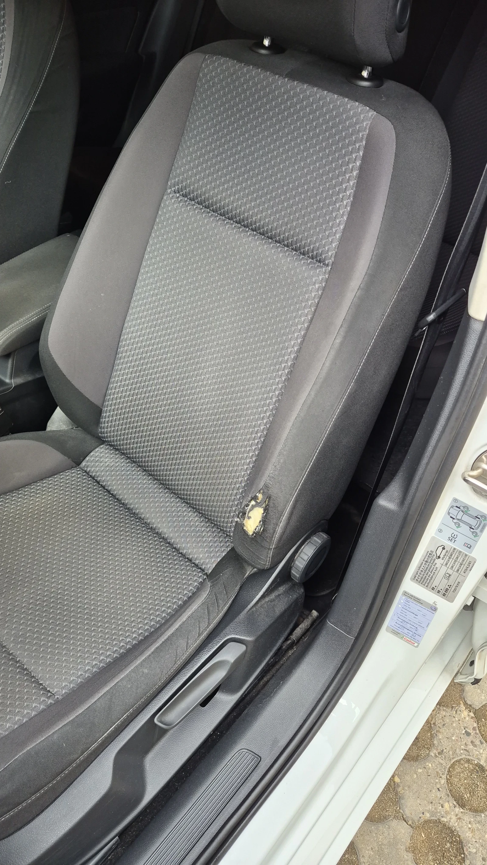 VW Passat, снимка 16 - Автомобили и джипове - 56235418