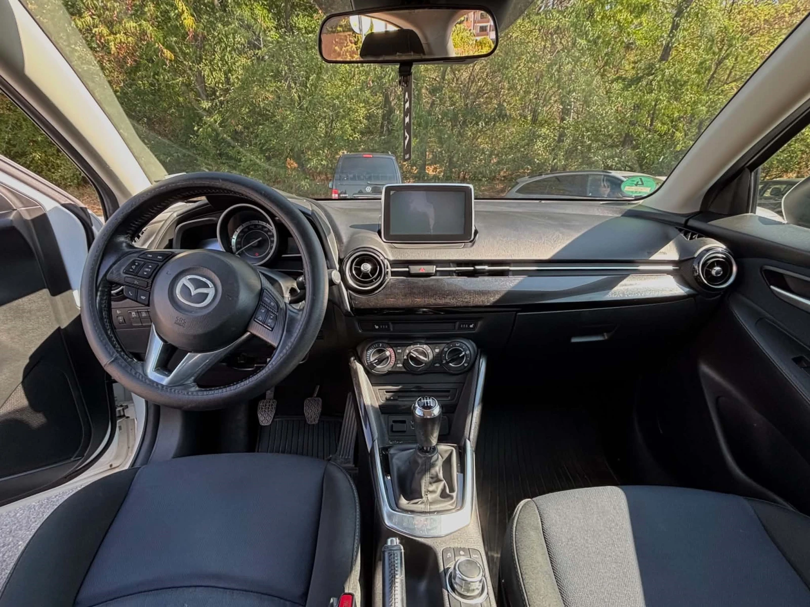 Mazda 2 | Mobile.bg � ����������� 10