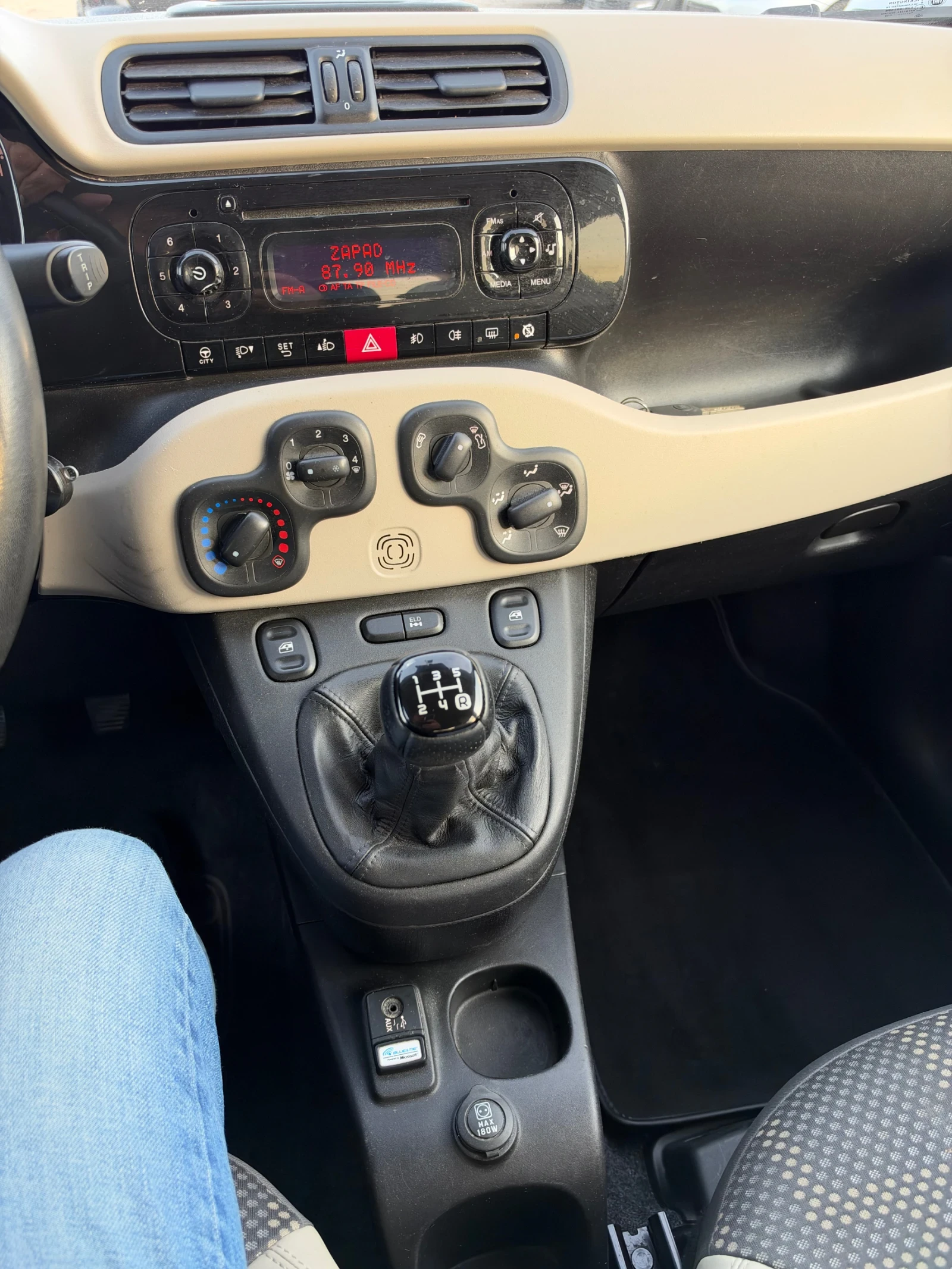 Fiat Panda 1.3 MULTIJET 4x4 , снимка 13 - Автомобили и джипове - 56330387