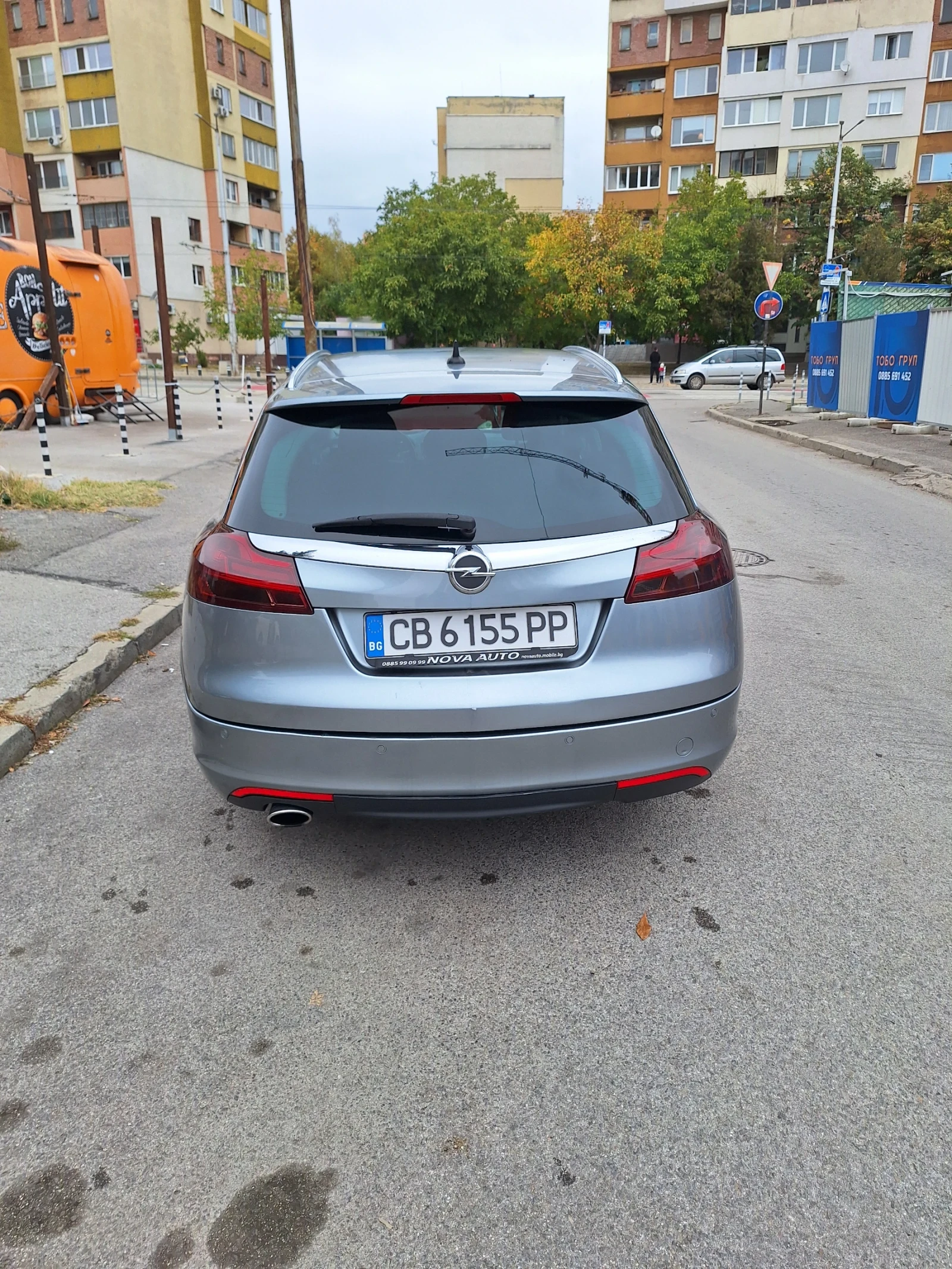 Opel Insignia, снимка 3 - Автомобили и джипове - 56551047