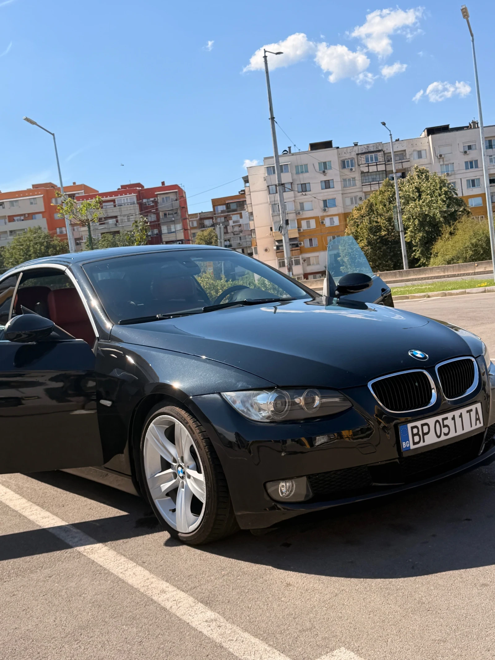 BMW 320, снимка 3 - Автомобили и джипове - 56613516