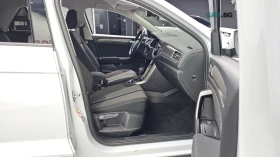 VW T-Roc 2.0TDI / ПОДГРЕВИ / ДИГИТАЛНО ТАБЛО, снимка 11