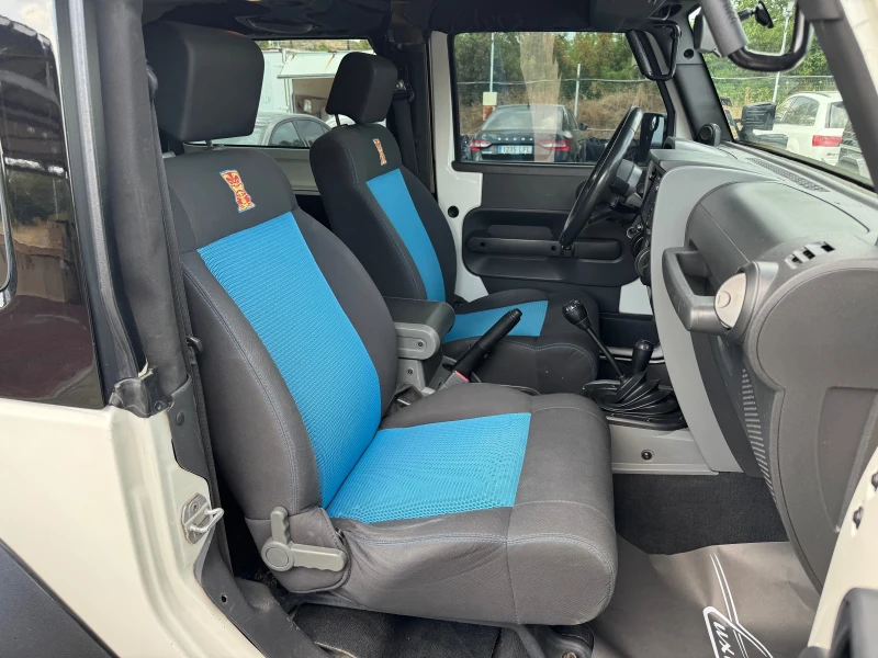 Jeep Wrangler ГАЗ#OFFROAD#6 СКОРОСТИ#LED, снимка 12 - Автомобили и джипове - 51406902