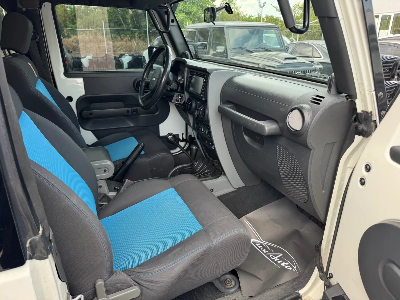 Jeep Wrangler ГАЗ#OFFROAD#6 СКОРОСТИ#LED, снимка 9 - Автомобили и джипове - 51406902