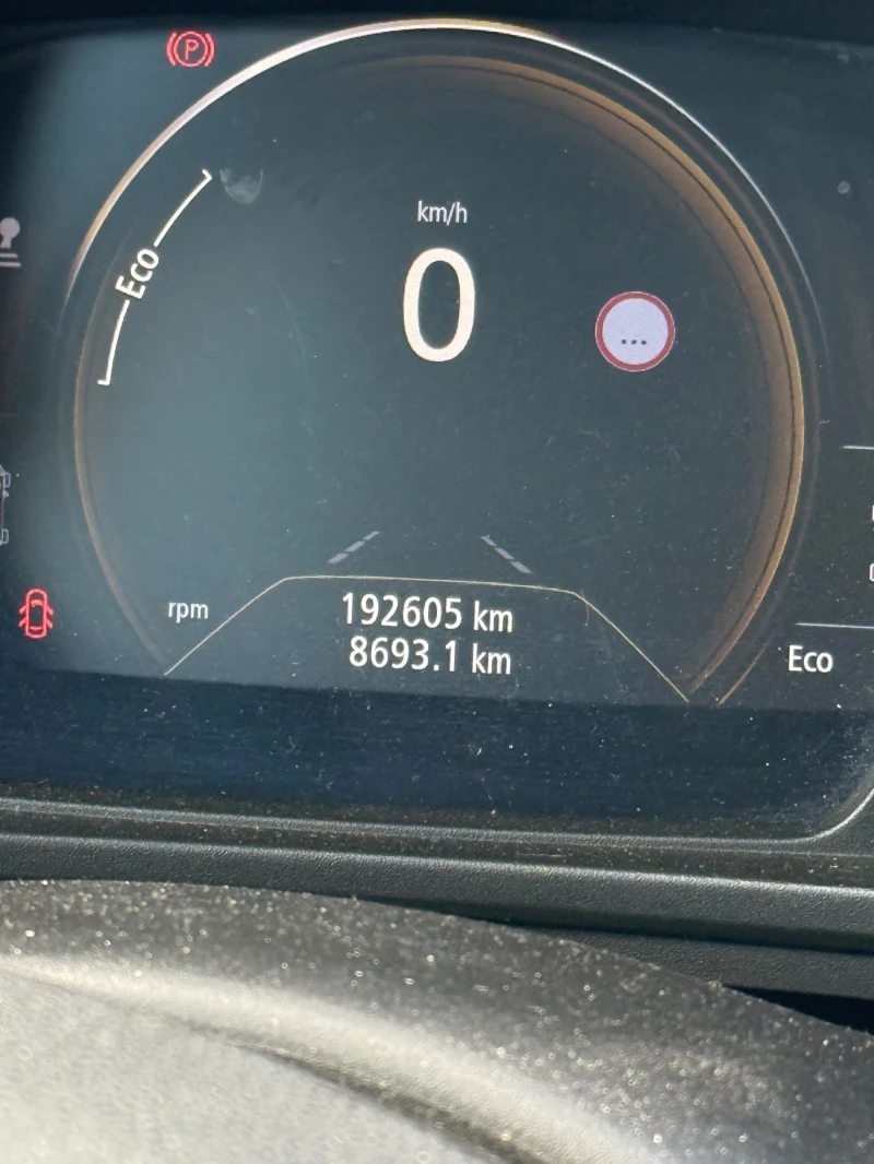 Renault Kadjar, снимка 7 - Автомобили и джипове - 52591400