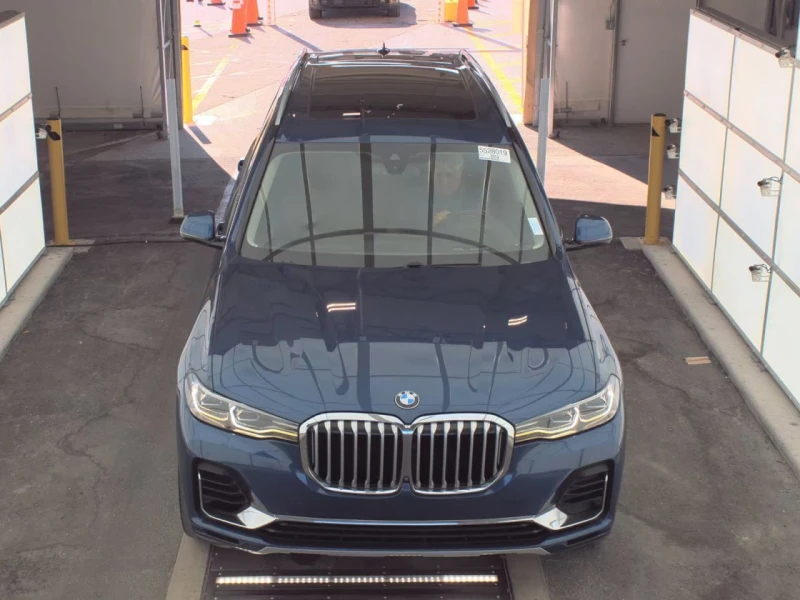 BMW X7 * CARFAX * БЕЗ ПЪРВОНАЧАЛНА ВНОСКА, снимка 2 - Автомобили и джипове - 52815831