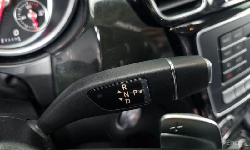 Mercedes-Benz GLS 350, снимка 9 - Автомобили и джипове - 52857184