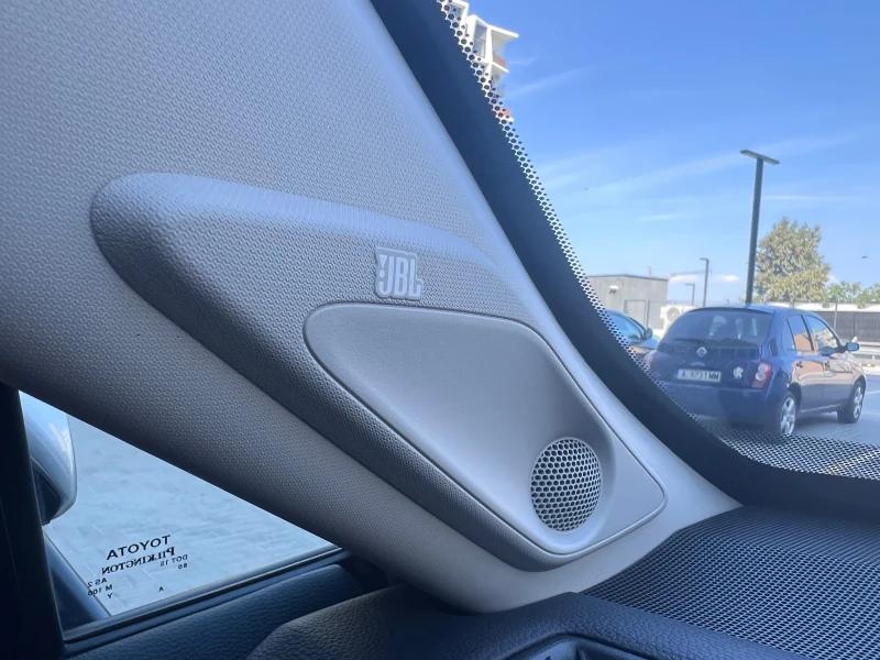 Toyota Rav4 2.5* 4x4* 360 CAM* Обдухване* ФУЛ ЕКСТРИ, снимка 15 - Автомобили и джипове - 52971606