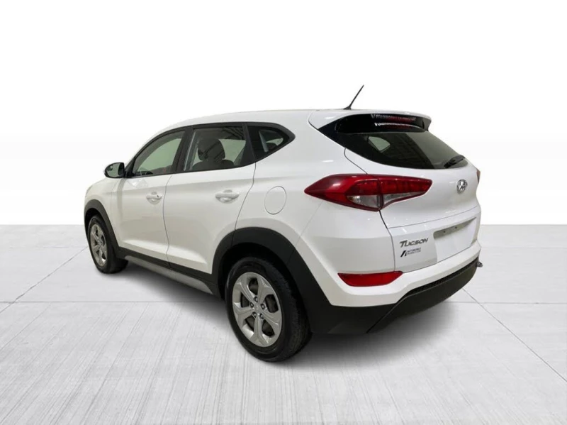 Hyundai Tucson !2.0L SE FWD!* АвтоКредит* Цена до БГ* , снимка 5 - Автомобили и джипове - 53576328