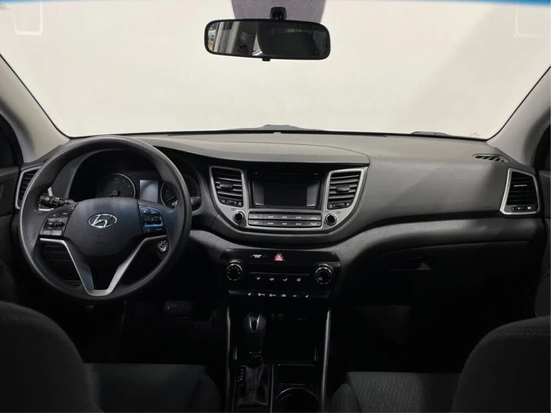 Hyundai Tucson !2.0L SE FWD!* АвтоКредит* Цена до БГ* , снимка 10 - Автомобили и джипове - 53576328
