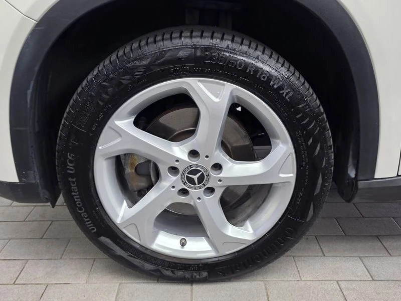 Mercedes-Benz GLA GLA220| 184к.с.| ВКЛ.ТЕХНОТЕСТ, снимка 5 - Автомобили и джипове - 55222242
