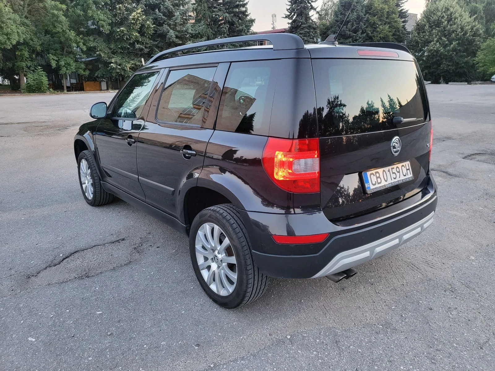 Skoda Yeti 1.8 Tsi 4x4 DSG - изображение 3