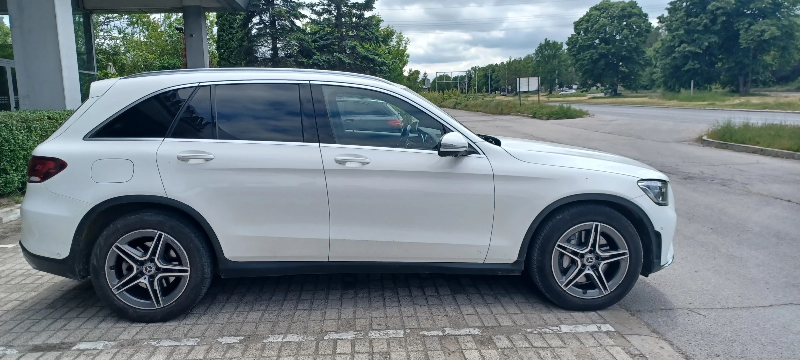 Mercedes-Benz GLC 300 d 4Matic - изображение 5