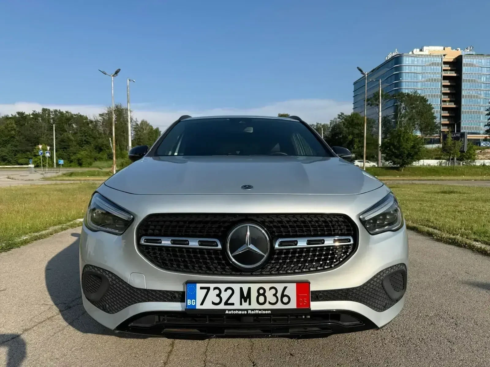 Mercedes-Benz GLA 200 d 4 MATIC - изображение 2