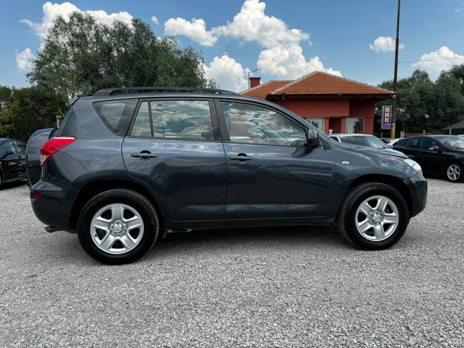 Toyota Rav4 2.2/D4D/4x4/136/6скорости - изображение 6