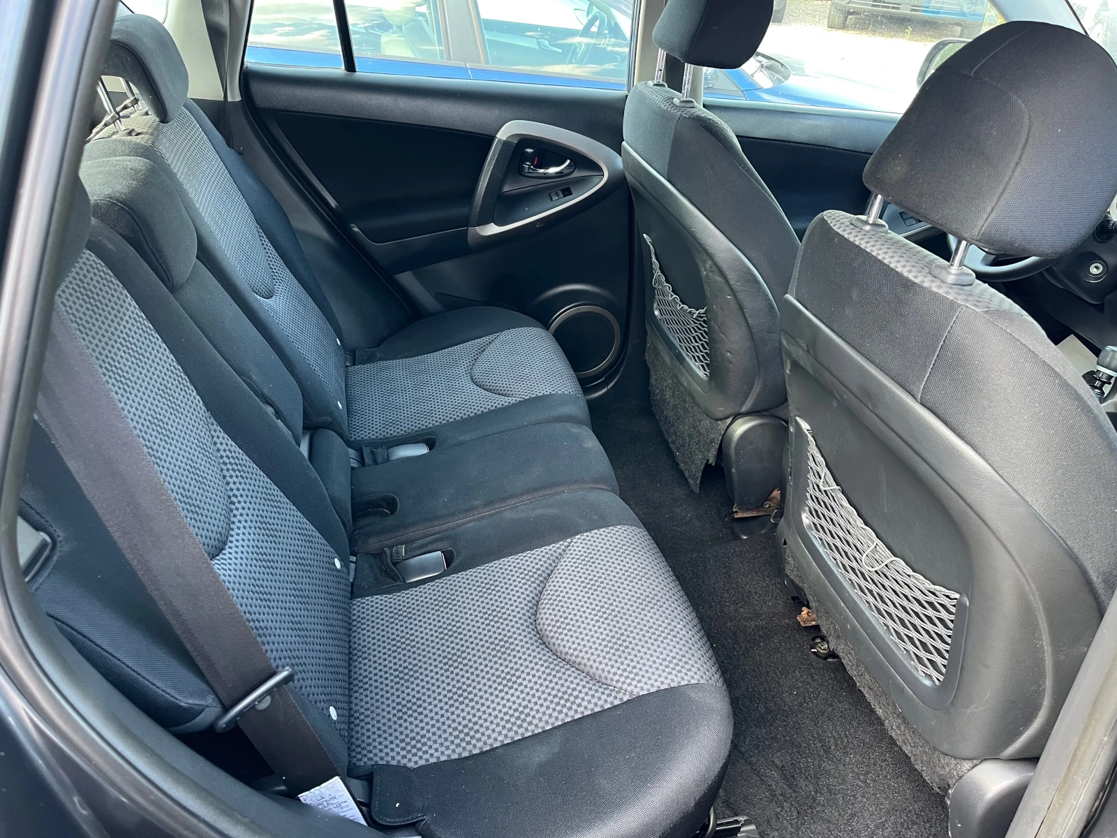 Toyota Rav4 2.2/D4D/4x4/136/6скорости - изображение 9