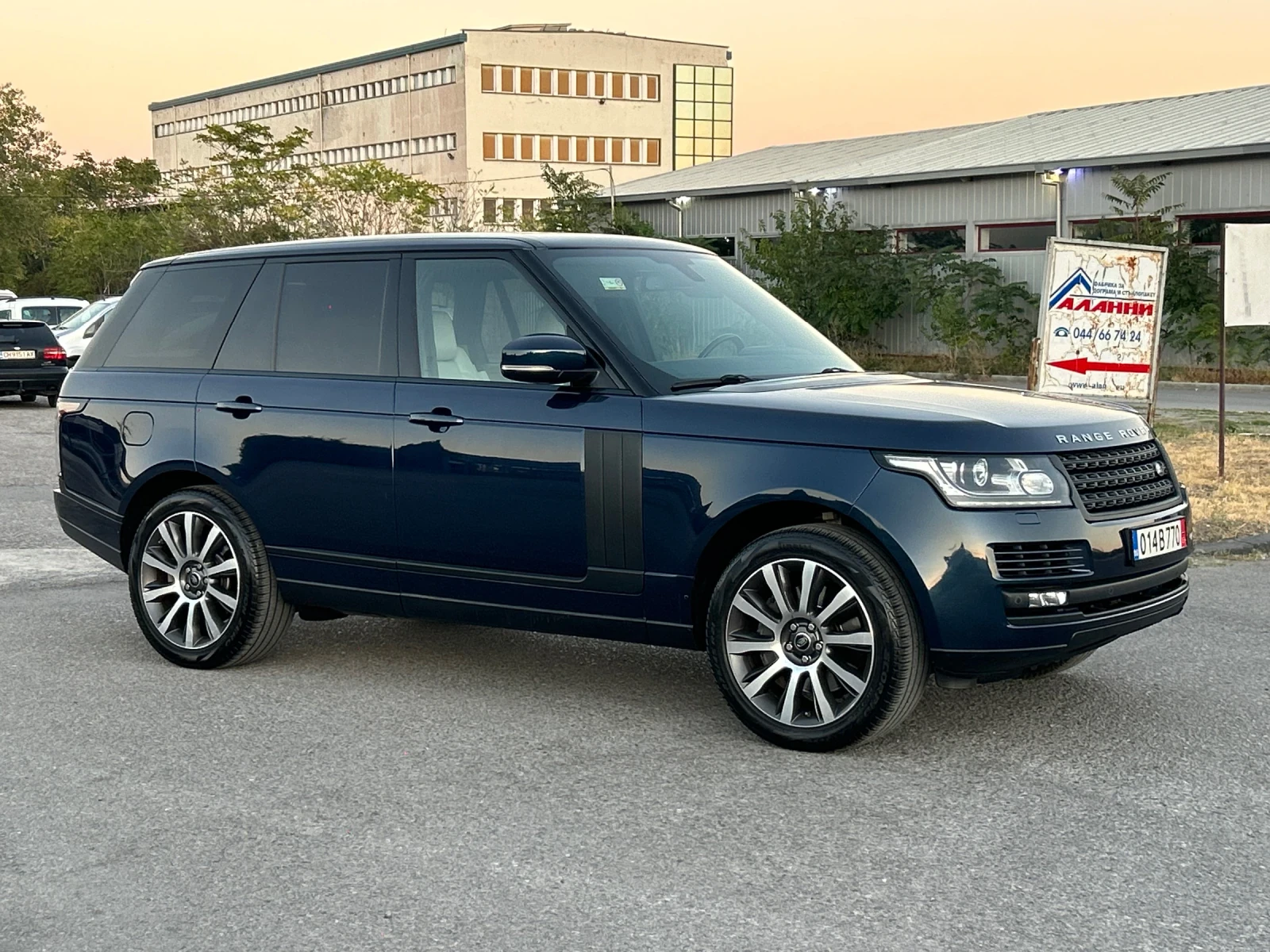Land Rover Range rover Vogue SE 3.0D 250ps ТОП  - изображение 6