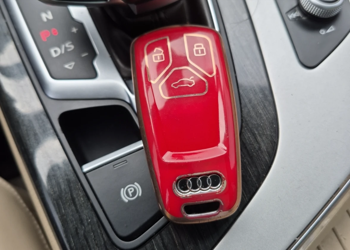 Audi Q7 TECHNIK - изображение 6