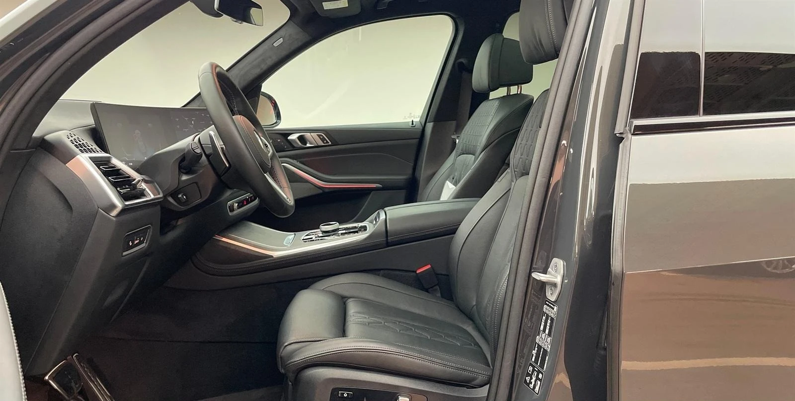 BMW X7 M60i/xDrive/FACELIFT/EXCLUSIV/PANO SKY/H&K/HEAD UP - изображение 5