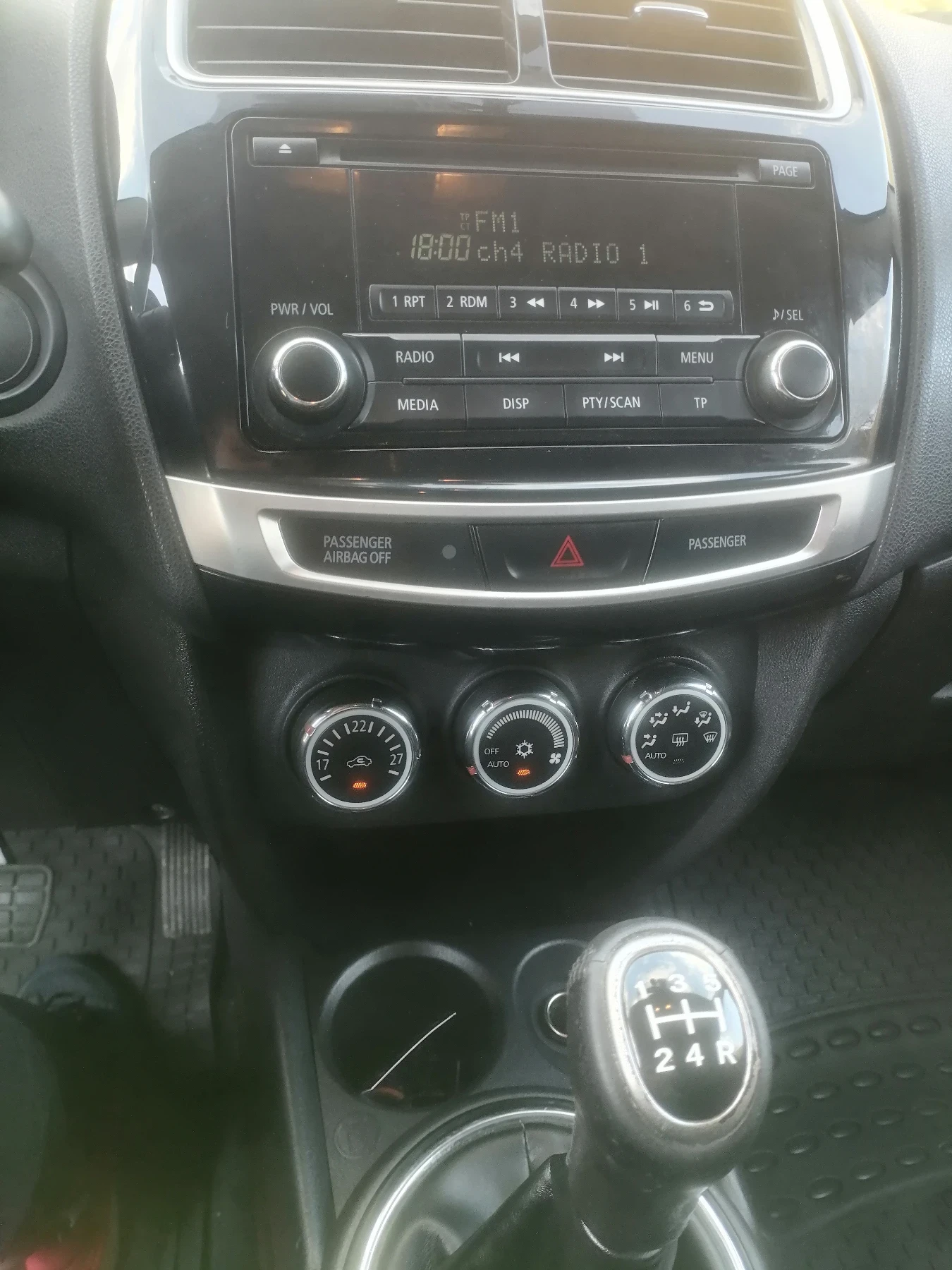 Mitsubishi ASX, снимка 13 - Автомобили и джипове - 54120602