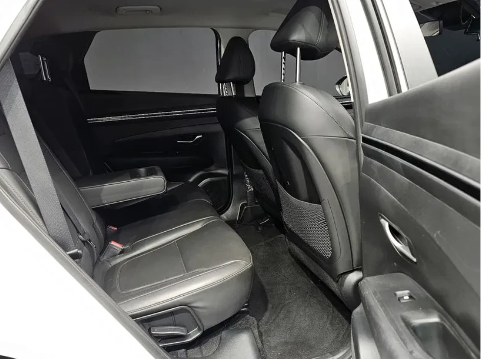 Hyundai Tucson Diesel 2.0 4WD Modern, снимка 12 - Автомобили и джипове - 54487474