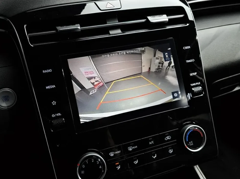 Hyundai Tucson Diesel 2.0 4WD Modern, снимка 15 - Автомобили и джипове - 54487474