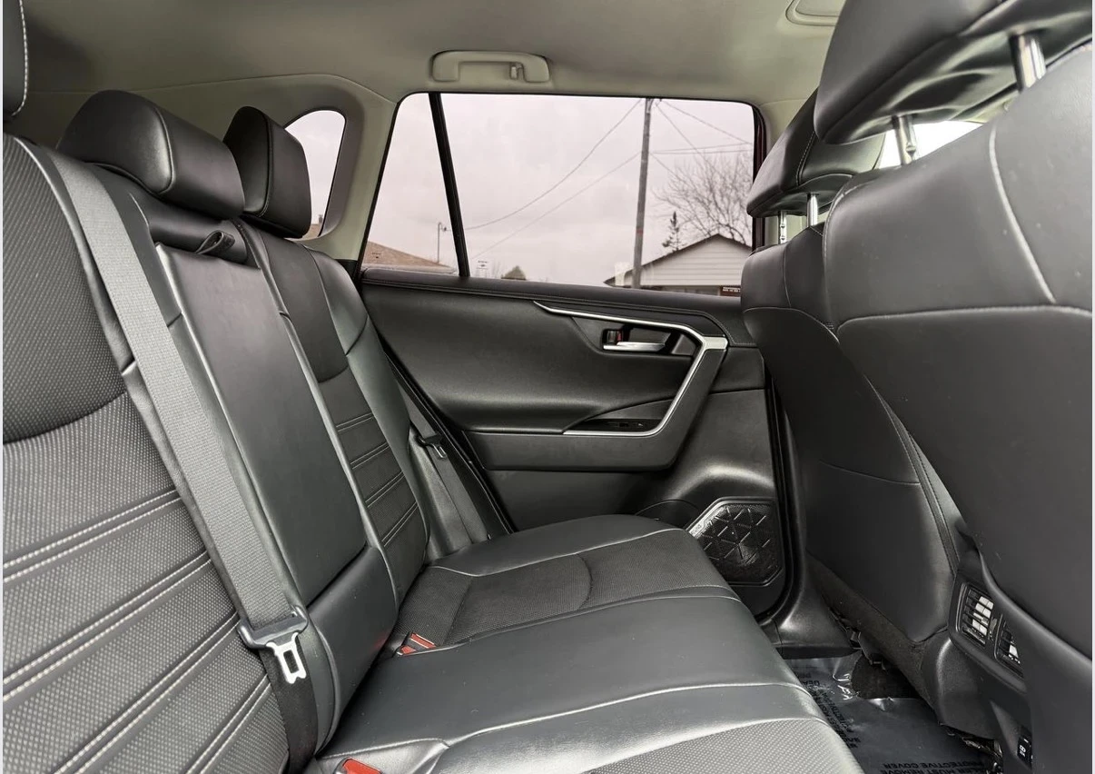 Toyota Rav4 Hybrid Limited * 360 * Обдух * Blind spot * Carfax, снимка 9 - Автомобили и джипове - 54755314