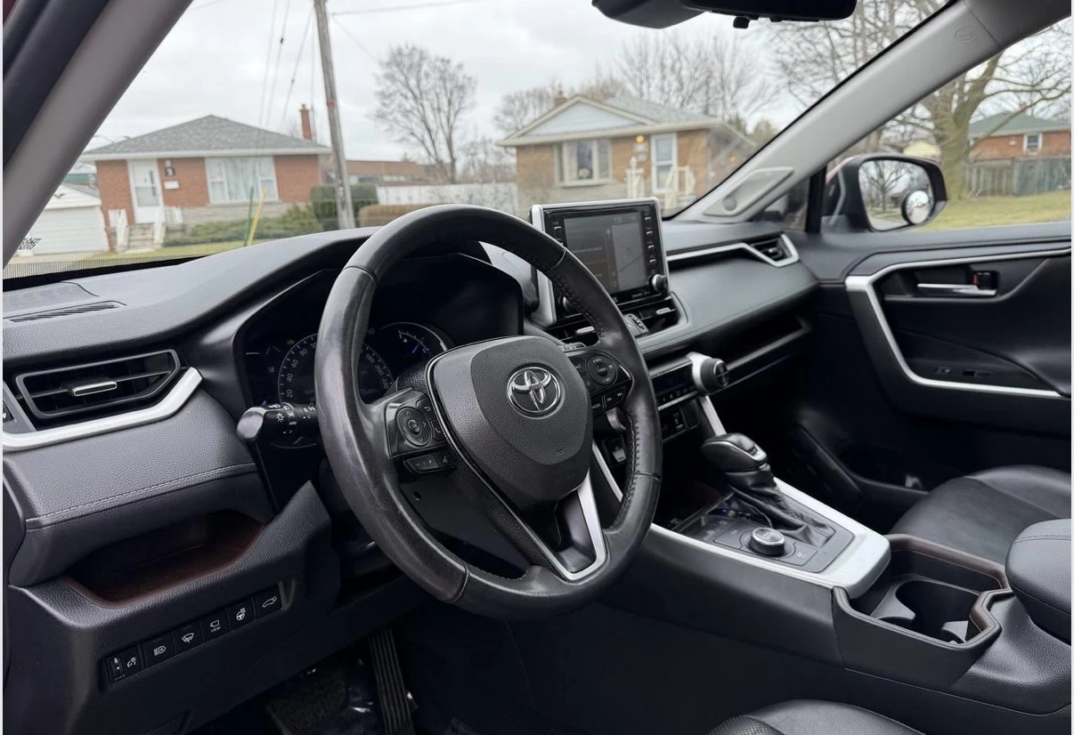 Toyota Rav4 Hybrid Limited * 360 * Обдух * Blind spot * Carfax, снимка 4 - Автомобили и джипове - 54755314