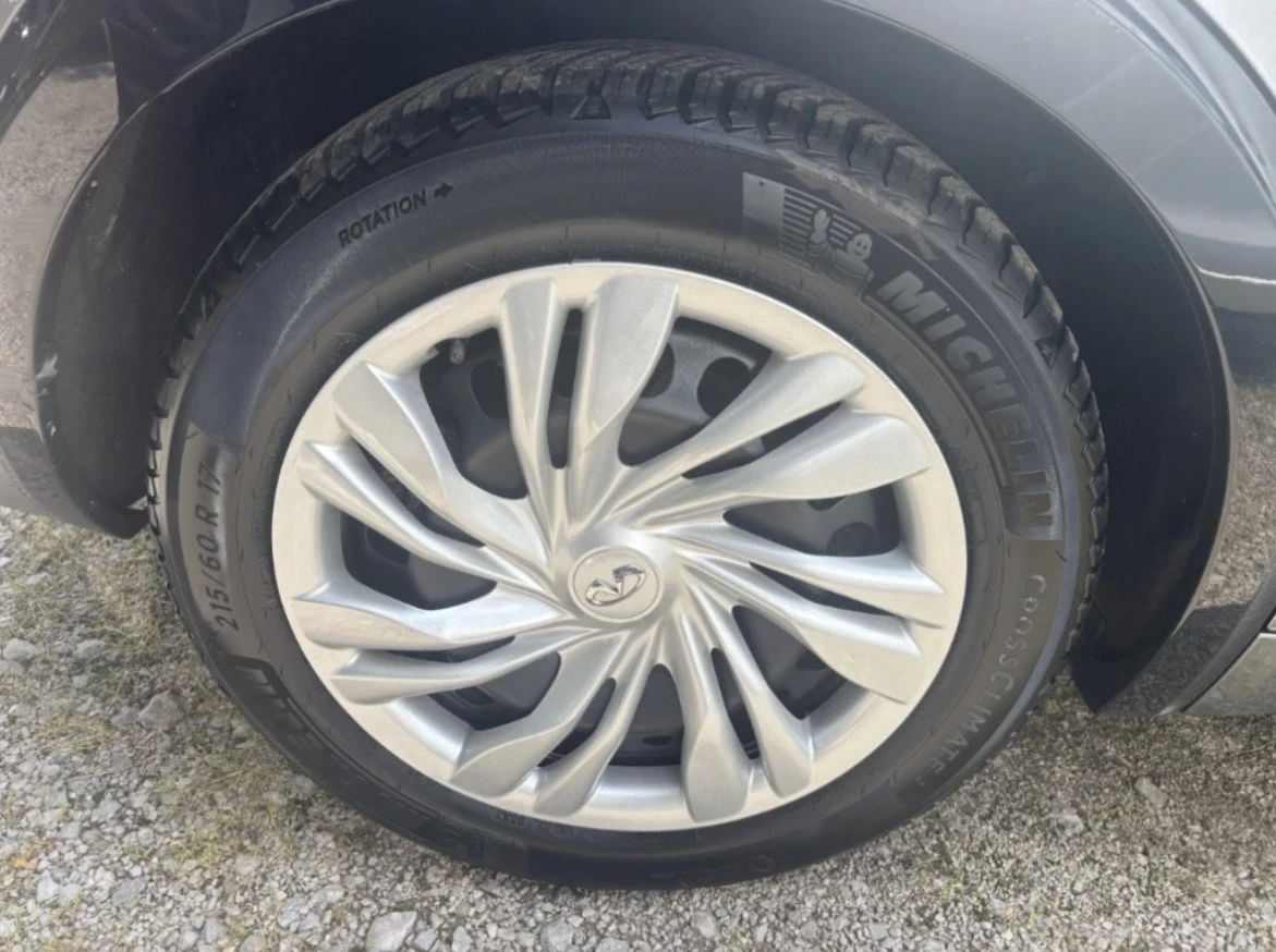 Infiniti Q30 1.5 CDTI, снимка 15 - Автомобили и джипове - 54780474