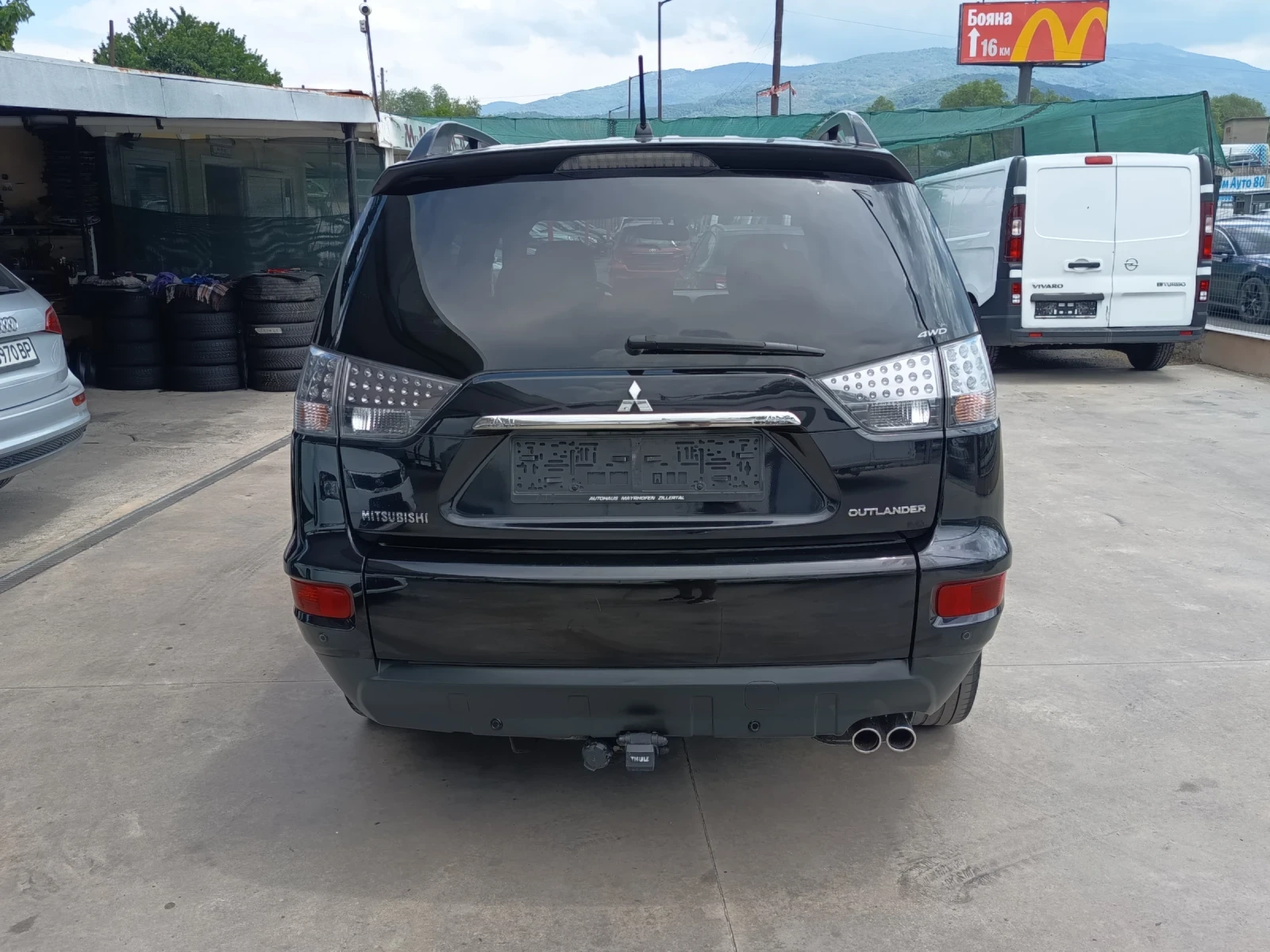 Mitsubishi Outlander 2.2did, снимка 4 - Автомобили и джипове - 54874419