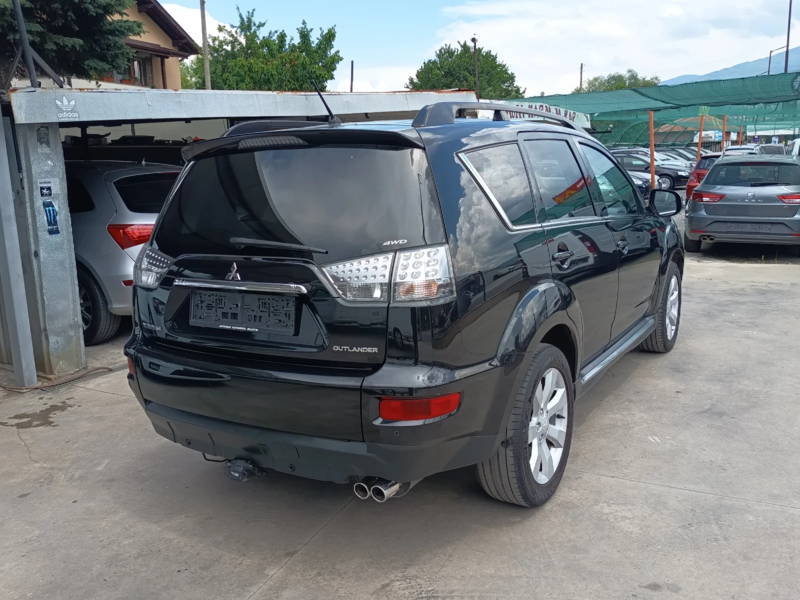 Mitsubishi Outlander 2.2did, снимка 3 - Автомобили и джипове - 54874419