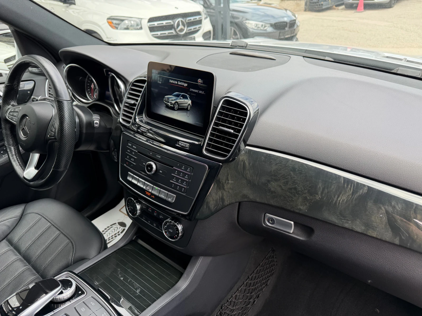 Mercedes-Benz GLE 400 AMG-pack , снимка 12 - Автомобили и джипове - 55138468