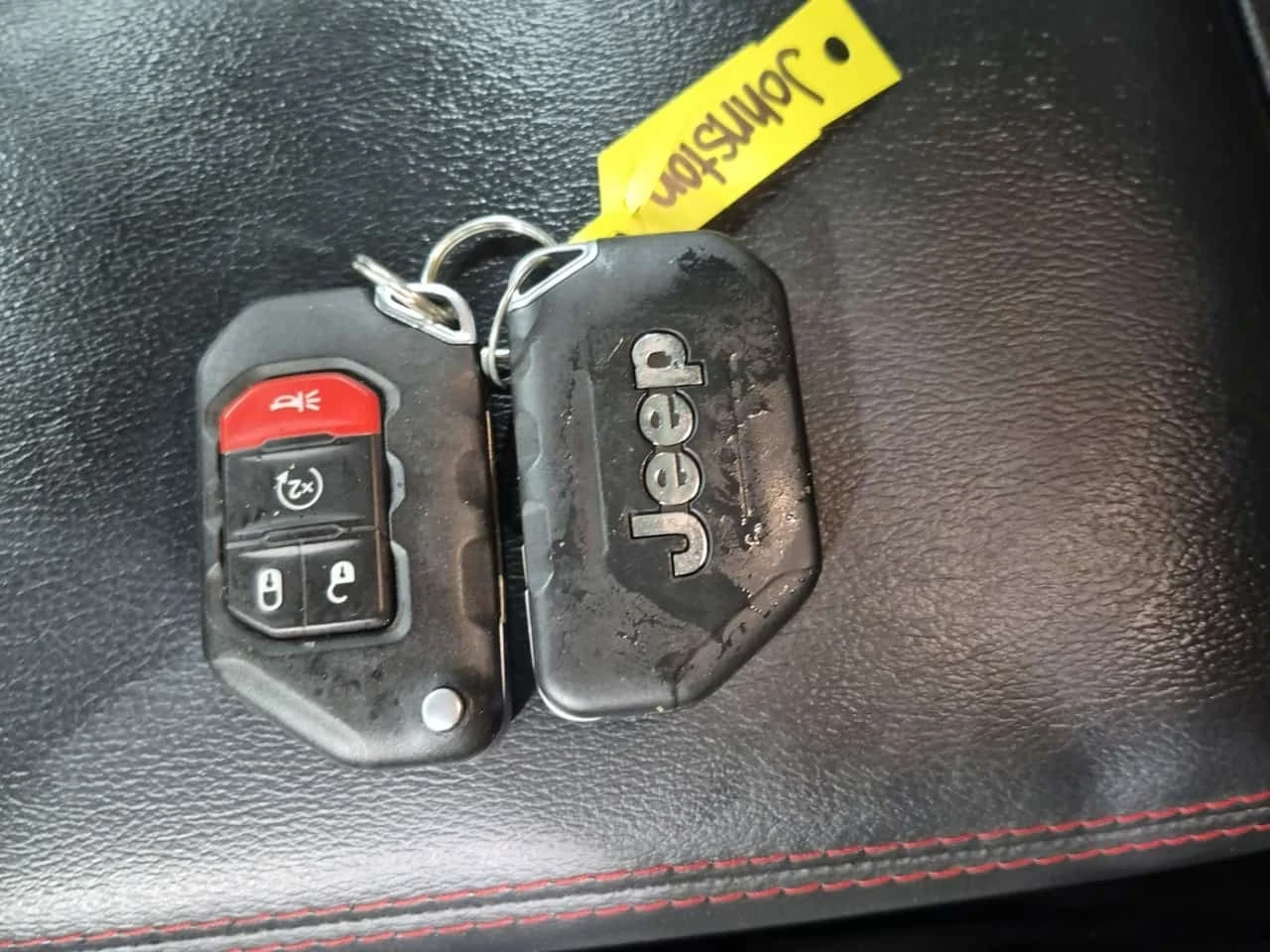 Jeep Wrangler RUBICON * CARFAX * АВТОКРЕДИТ * , снимка 12 - Автомобили и джипове - 56226059
