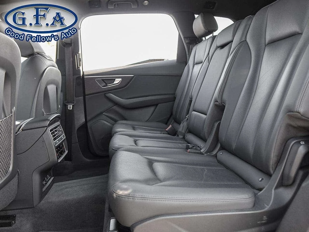 Audi Q7 * 3.0 Mild Hybrid PROGRESSIV * 7 ����� * CARFAX *  | Mobile.bg � ����������� 10